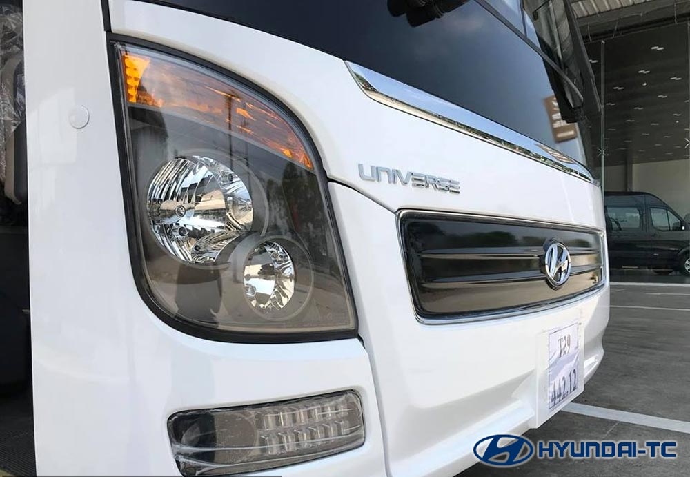 xe_khach_hyundai_universe_47 cho ngoi